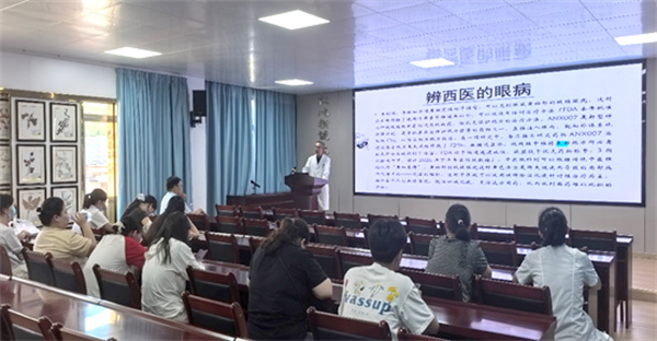 眼科医院国家中医巡诊医疗队赴闽 | 巡回医疗“传帮带”，岐黄之术扎深根